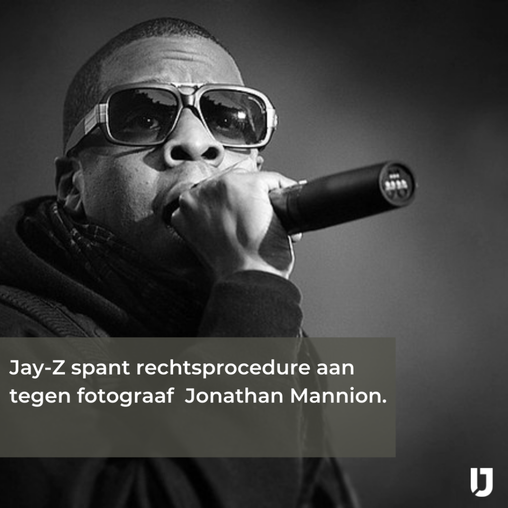 foto: Jay-Z met mic in hand